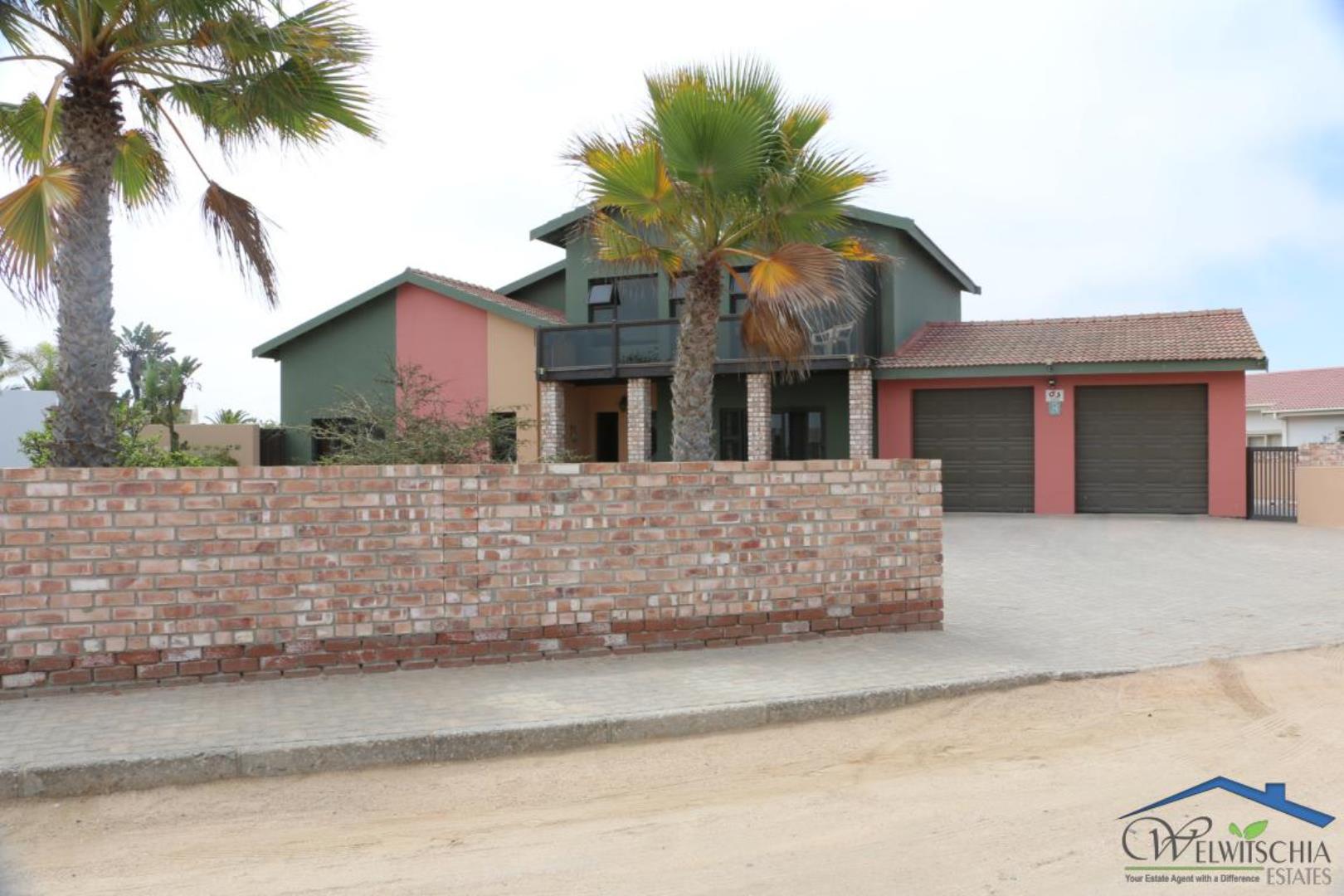 4 Bedroom House for Sale - Erongo
