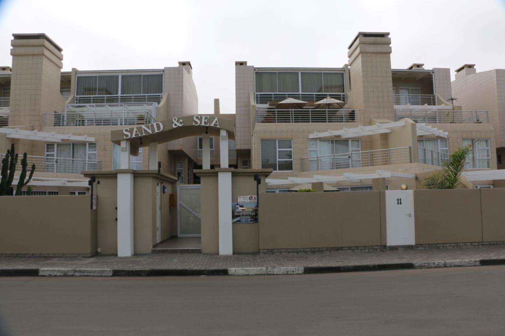 3 Bedroom Flat for Sale - Erongo