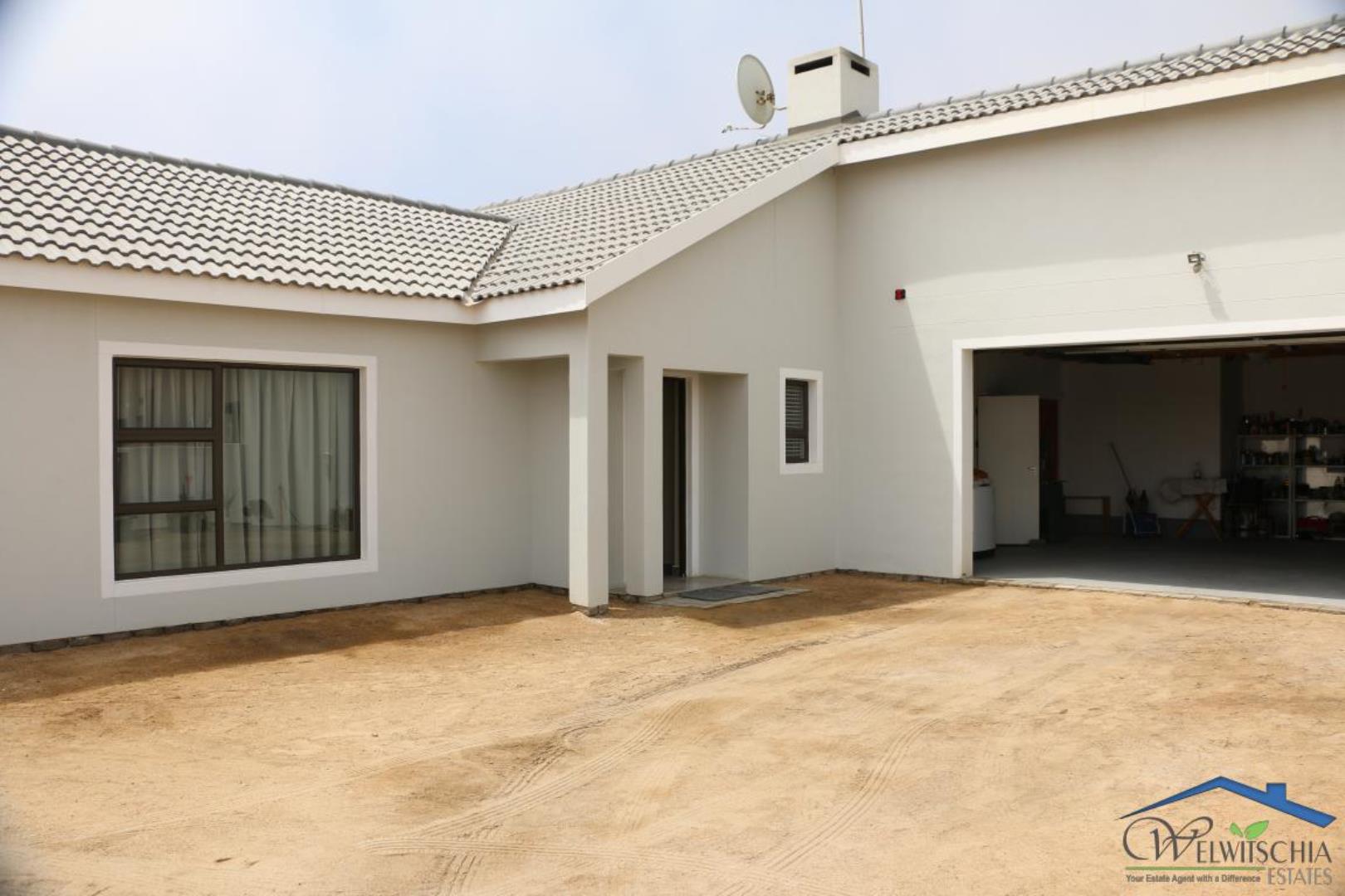 4 Bedroom House for Sale - Erongo